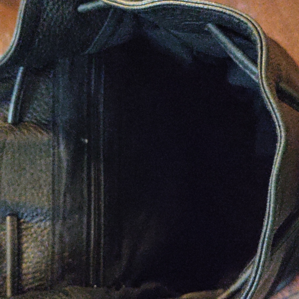 Stone Mountain leather bag - Picture 9 of 12